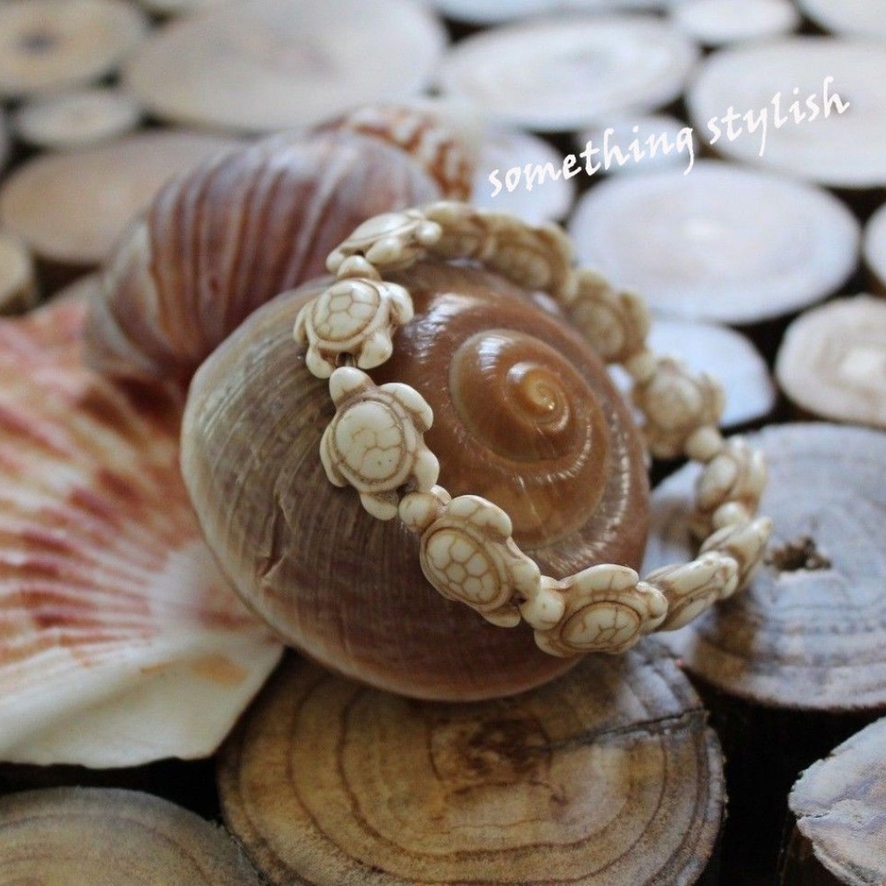 Iovry Sea Turtle Beaded Stretch Bracelet